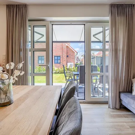 Holiday home Leni, 3 Schlafzimmer, 2 Baeder, Grosser Eingezaeunter Garten In Ruhiger Lage! *